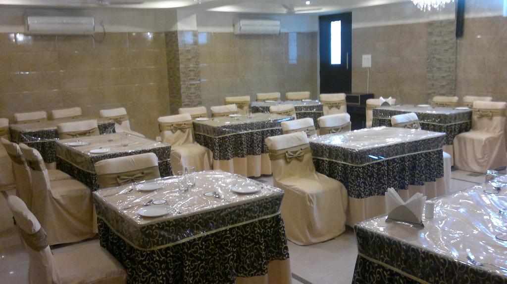 Hotel The Rio Haridwar Bagian luar foto