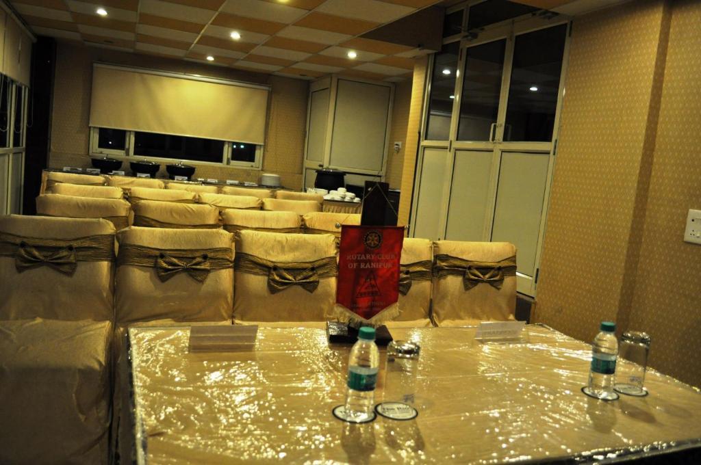 Hotel The Rio Haridwar Bagian luar foto